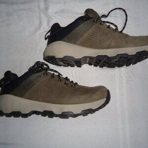 Mens Columbia Hiking Sneakers